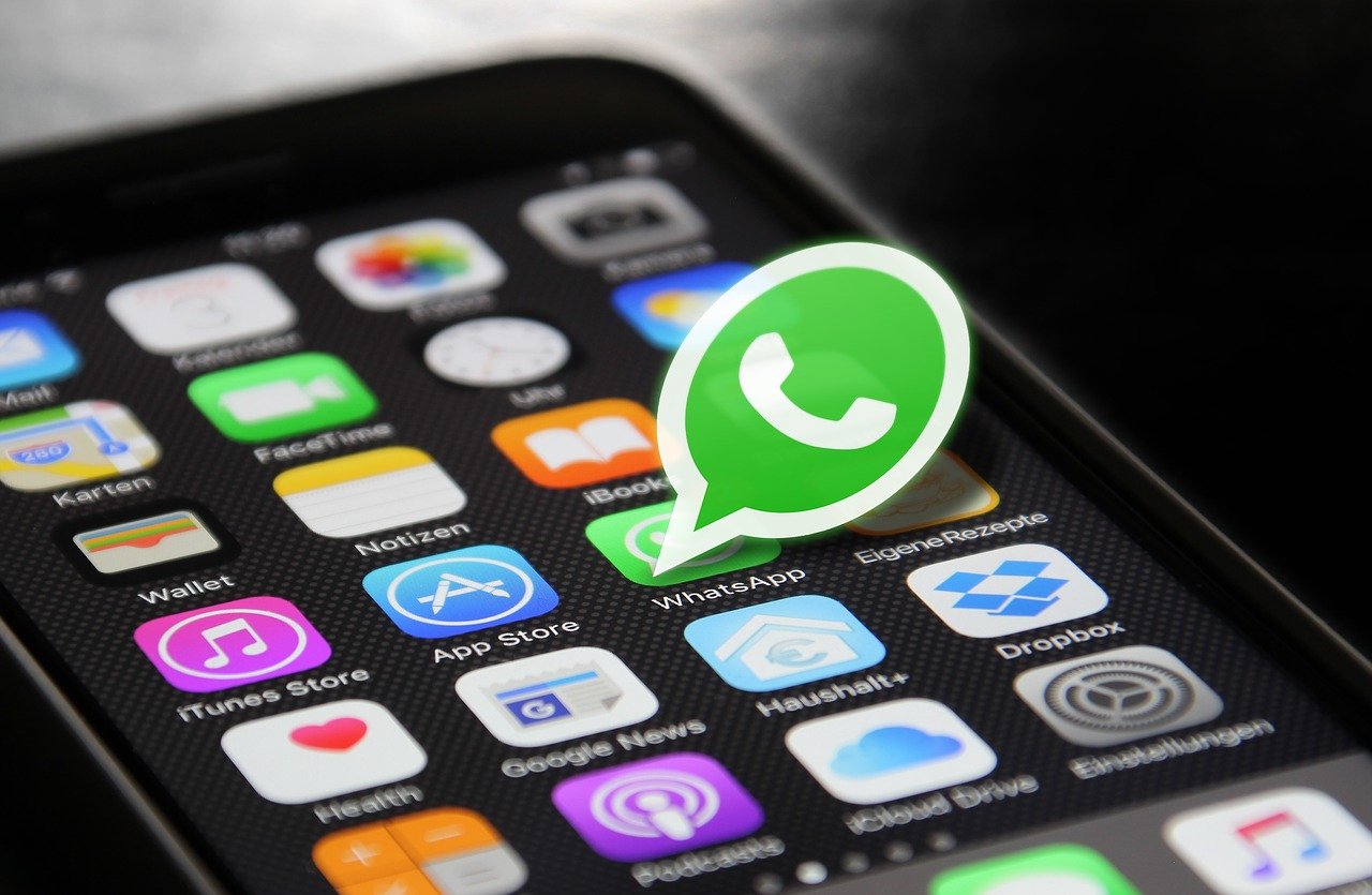 Aplicativo de figurinha de whatsapp que vai entreter ainda mais suas conversas