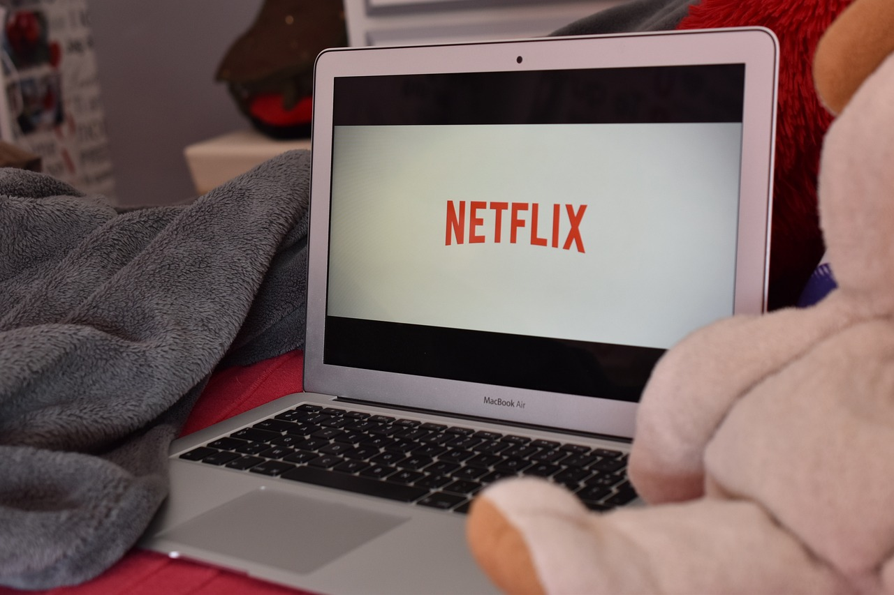 Check out the best Netflix movie 2024 to watch with your friends